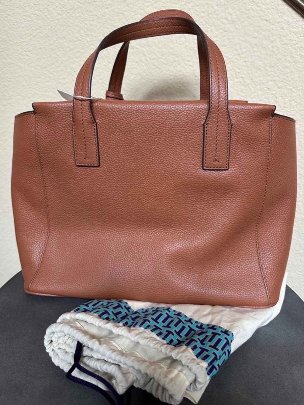 NWT Tory Burch Thea Slouchy Satchel Classic Tan 77163 Leather Brown Gold Tone - Picture 5 of 7